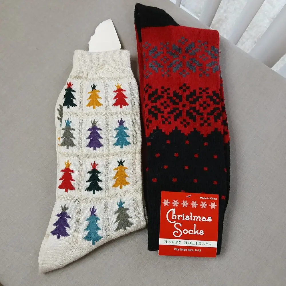 2 Pair of Women's Christmas Socks new old stock black red fair isle white trees
